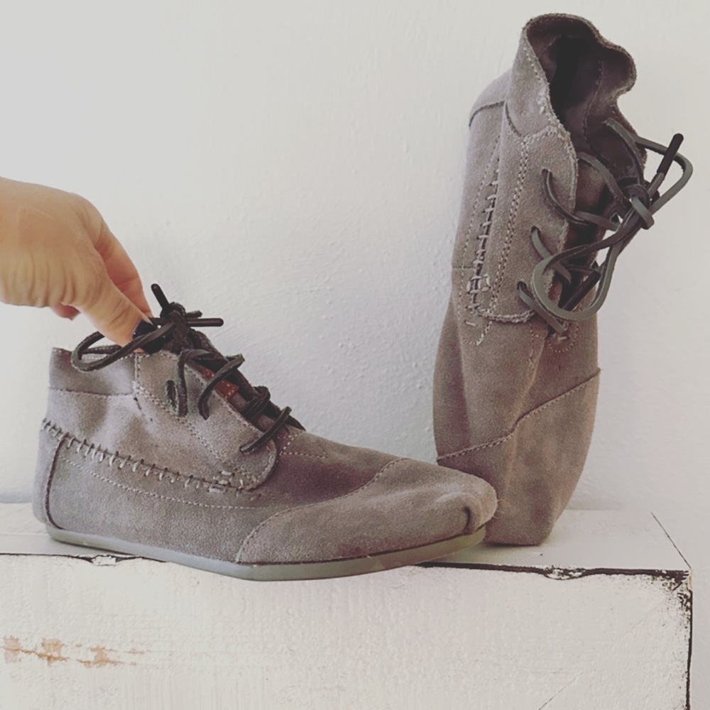 Toms Moccasin Ankle Boots Sz: